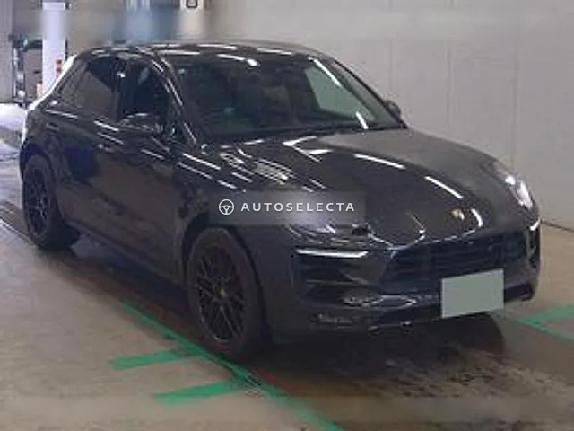 Porsche Macan 2018, auction grade 4