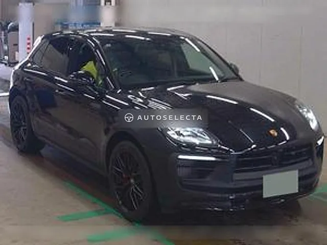 Porsche Macan 2023, auction grade 4.5