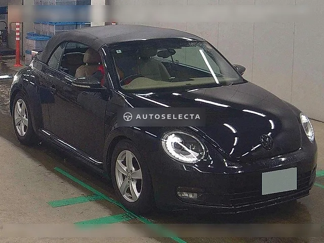 Volkswagen The Beetle Cabriolet 2013, auction grade 3.5