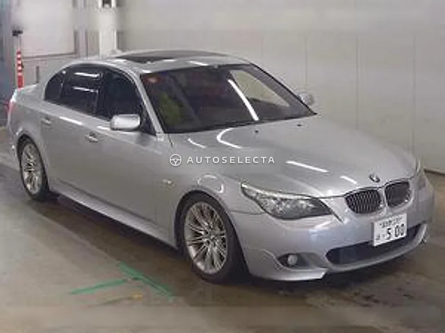 BMW 5 Series 2008, auction grade 4