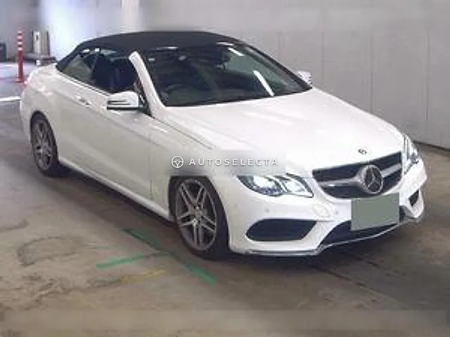 Mercedes-Benz E-Class 2013, auction grade 4