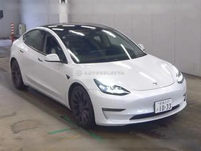 Tesla Model 3 2021, auction grade 4.5