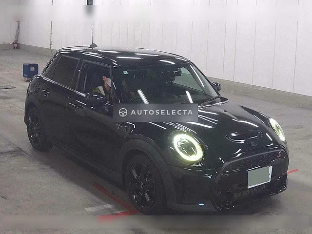 MINI 2022, auction grade 4.5
