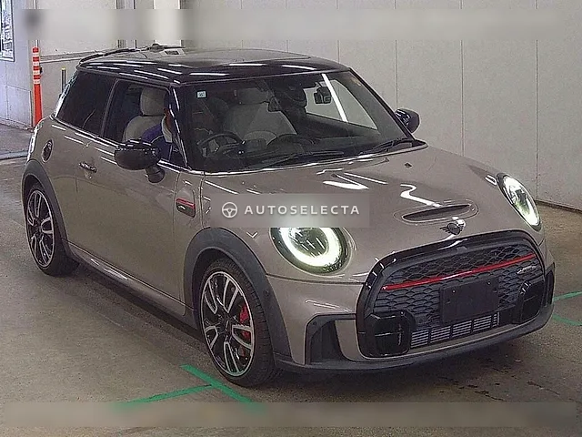MINI 2022, auction grade 4.5