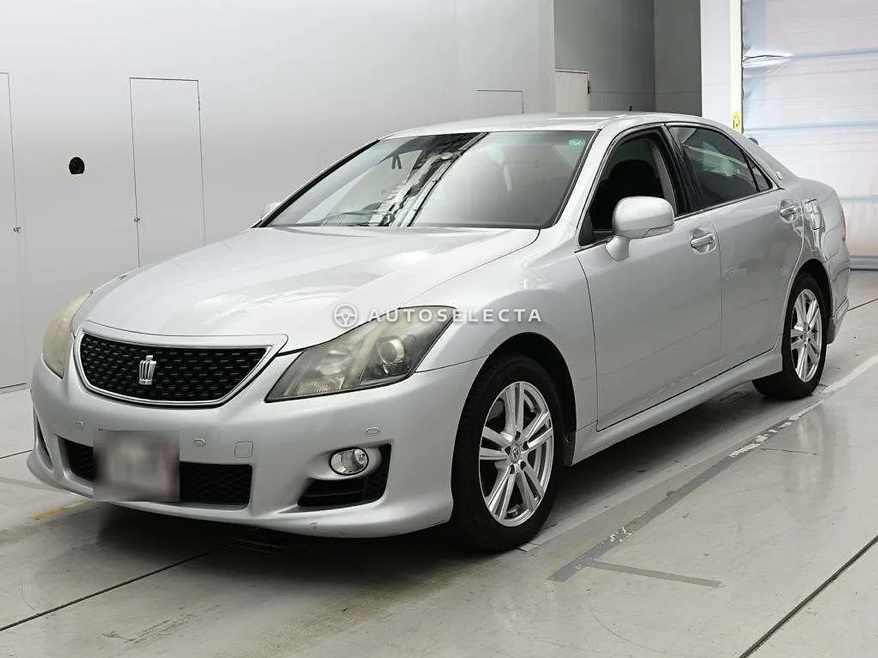 Toyota Crown 2009, photo 1 of 1