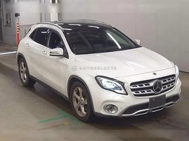 Mercedes-Benz GLA-Class 2019, auction grade 4
