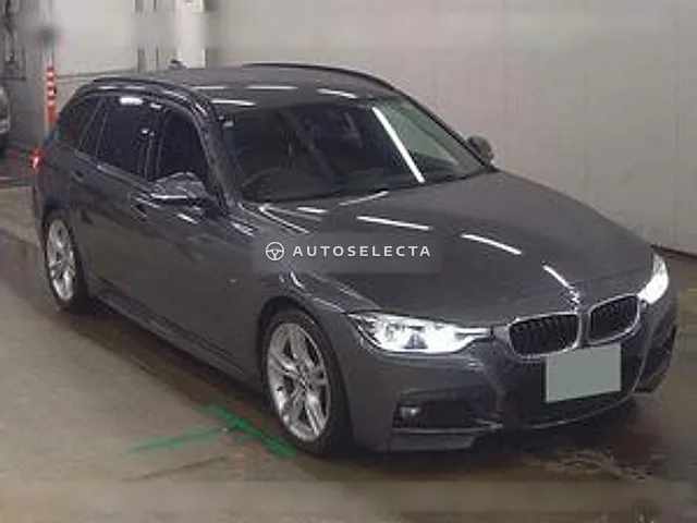 BMW 3 Series 2018, auction grade 4