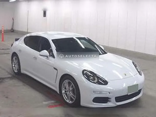 Porsche Panamera 2015, auction grade 4.5