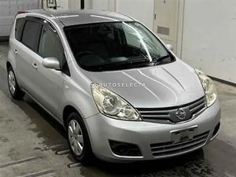 Nissan Note 2011, photo 1 of 1