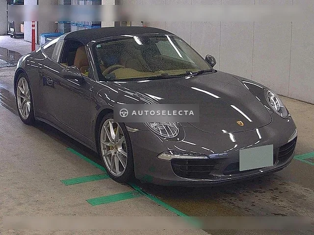 Porsche 911 2015, auction grade 4.5