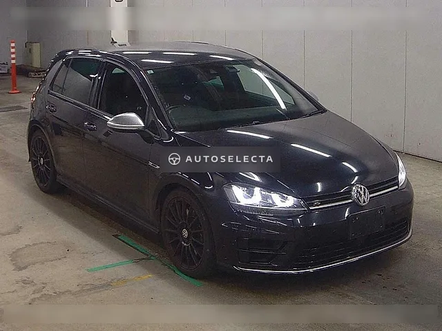 Volkswagen Golf R 2015, auction grade 4