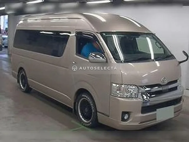 Toyota Hiace Wagon 2019, auction grade 4