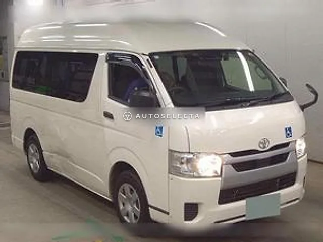 Toyota Hiace Van 2021, auction grade R
