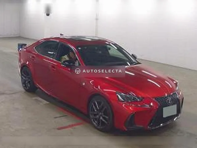 Lexus IS 2018, auction grade 4