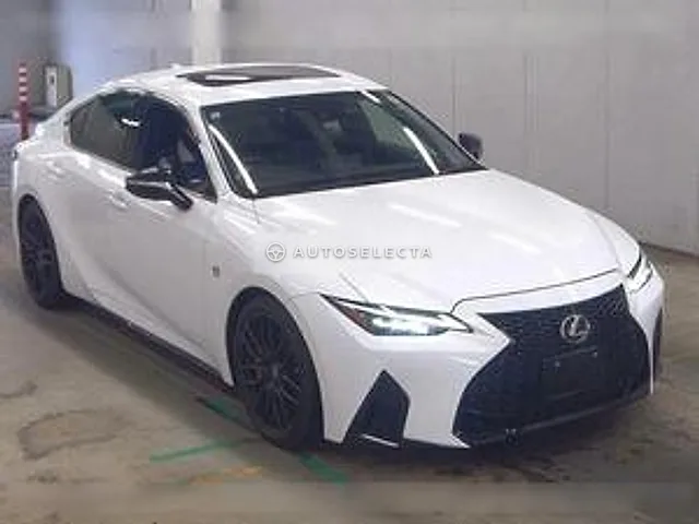 Lexus IS 2020, auction grade R