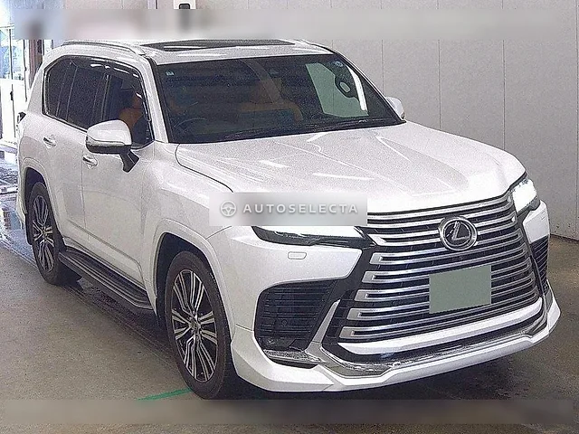 Lexus LX 2023, auction grade 4.5