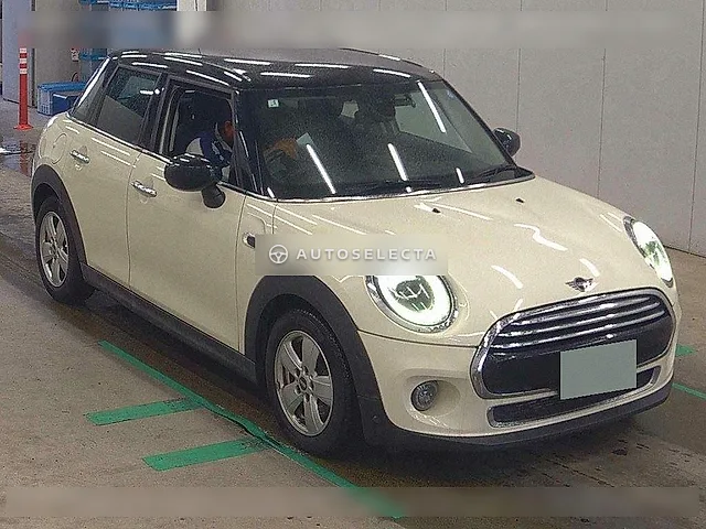 MINI 2021, auction grade 4.5