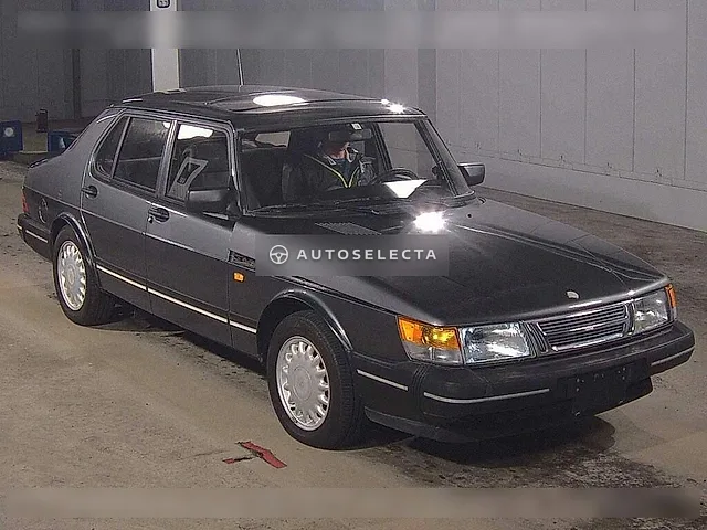 Saab 900 Series 1993, auction grade 3.5