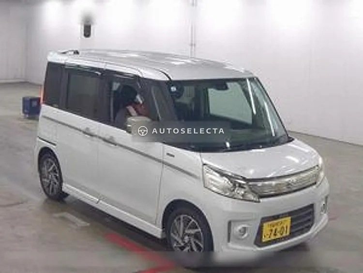Suzuki Spacia Custom 2015, photo 1 of 1