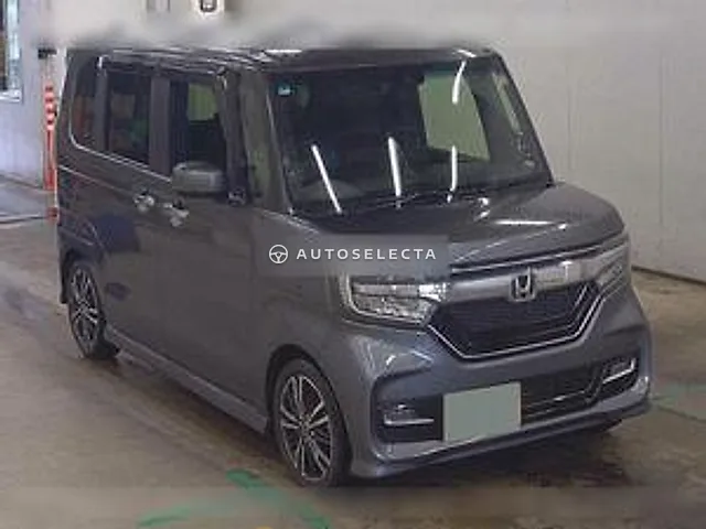 Honda N-BOX Custom 2020, auction grade 3.5
