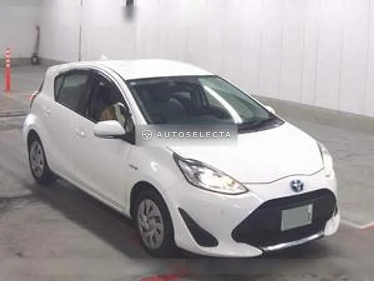 Toyota Aqua 2019, photo 1 of 1