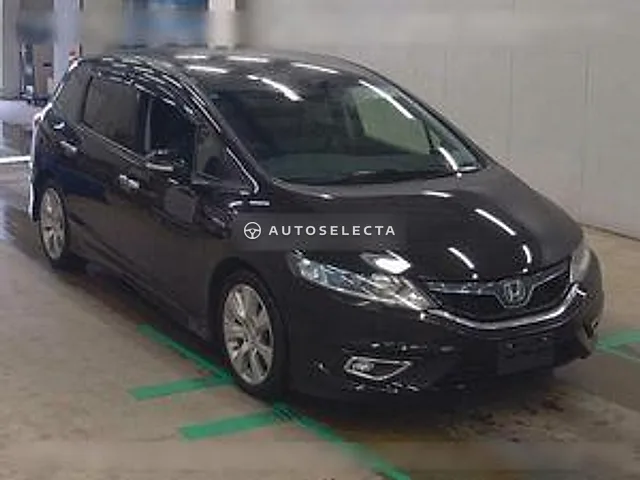 Honda Jade 2015, auction grade 4