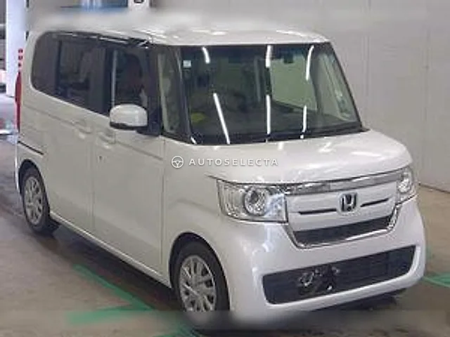 Honda N-BOX Custom 2019, auction grade 4.5