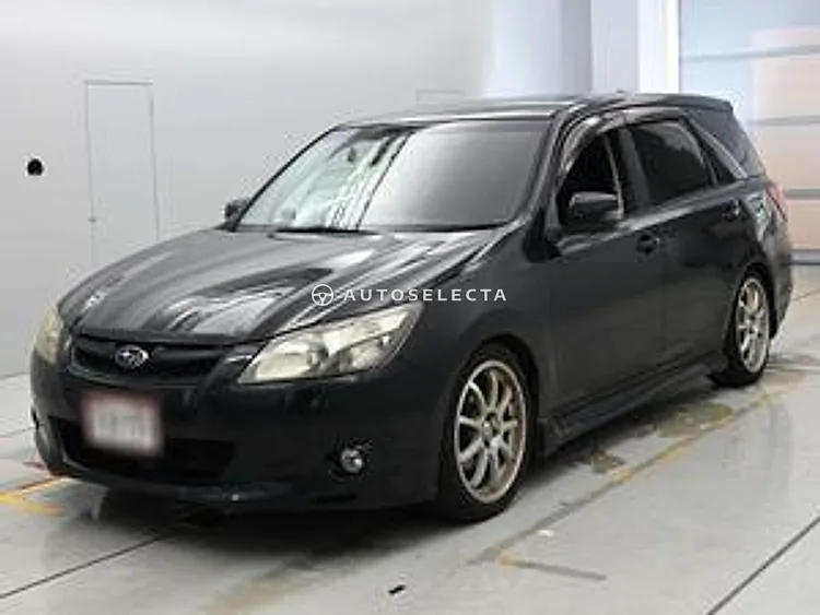 Subaru Exiga 2013, photo 1 of 1
