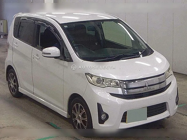 Mitsubishi eK Custom 2013, auction grade 3