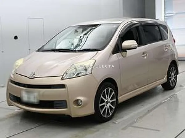 Toyota Passo Sette 2010, auction grade 3