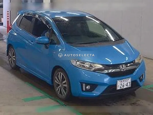 Honda Fit Hybrid 2014, auction grade 4.5