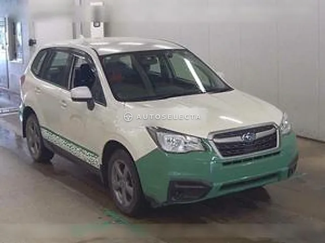 Subaru Forester 2017, auction grade R