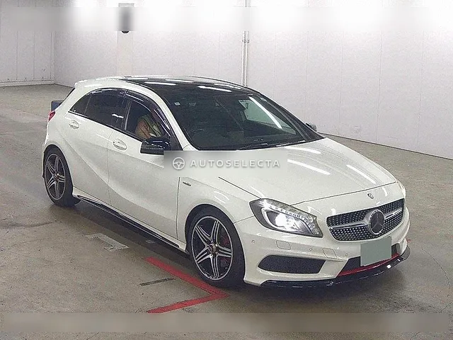 Mercedes-Benz A-Class 2013, auction grade 4