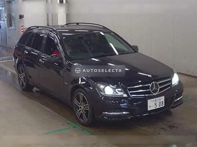 Mercedes-Benz C-Class Station Wagon 2014, auction grade 4.5