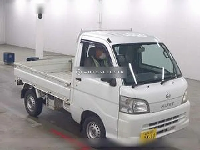 Daihatsu Hijet Truck 2007, auction grade R