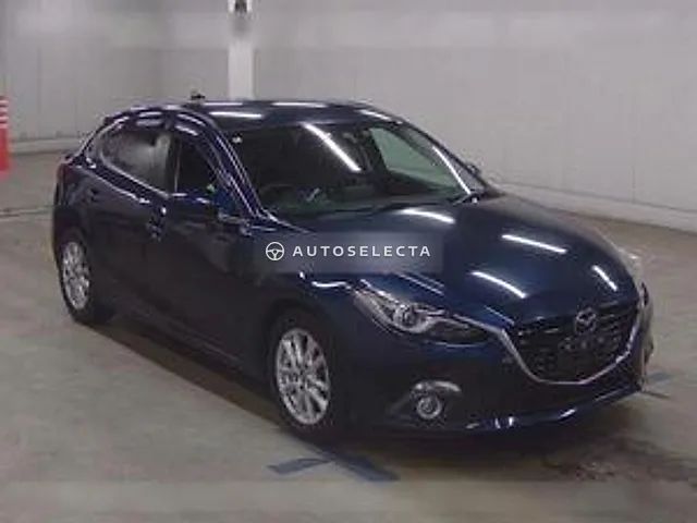 Mazda Axela Sport 2015, auction grade 3.5