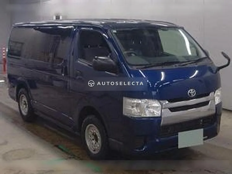 Toyota Hiace Van 2015, photo 1 of 1