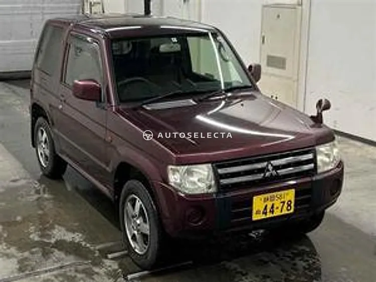 Mitsubishi Pajero Mini 2011, photo 1 of 1
