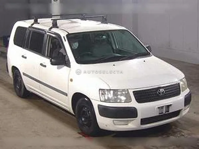 Toyota Succeed Wagon 2007, auction grade R