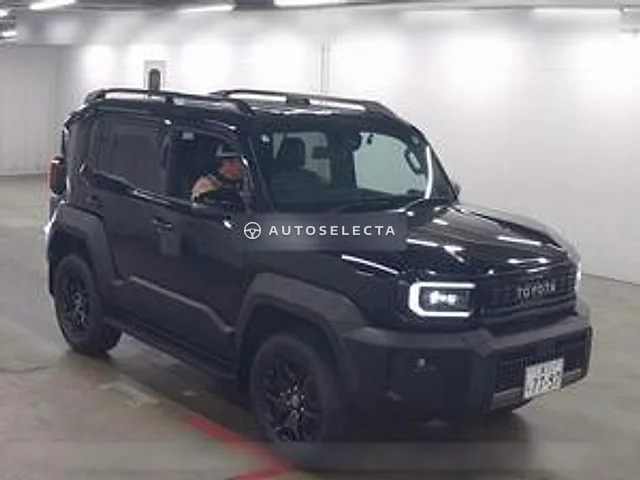 Toyota Land Cruiser FJ 2026, auction grade 6