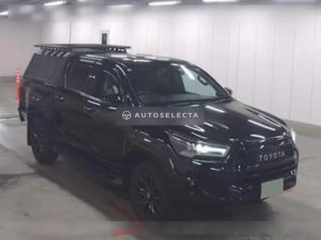 Toyota Hilux GR Sport 2023, auction grade 4.5