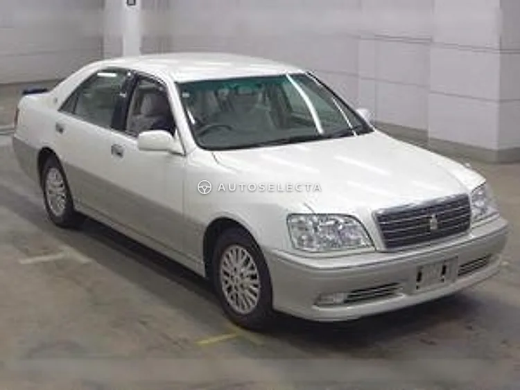 Toyota Crown 2004, photo 1 of 1
