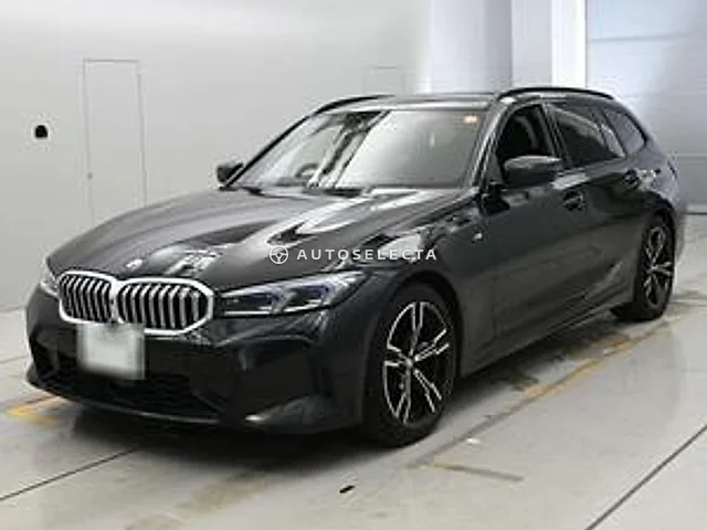 BMW 3 Series 2023, auction grade 4.5