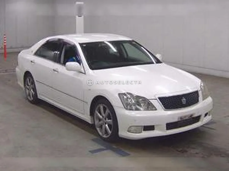 Toyota Crown 2006, photo 1 of 1