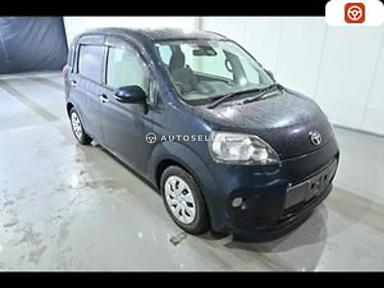 Toyota Porte 2016, photo 1 of 1