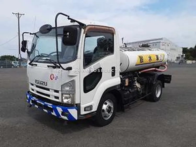 Isuzu Forward 2014, photo 1 of 1