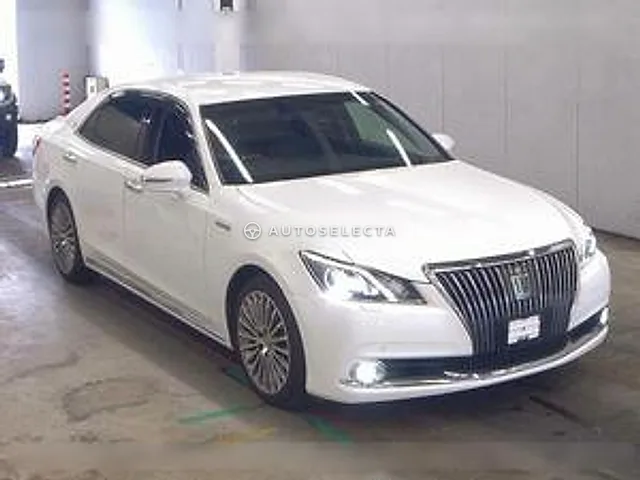 Toyota Crown Majesta 2014, auction grade 3.5