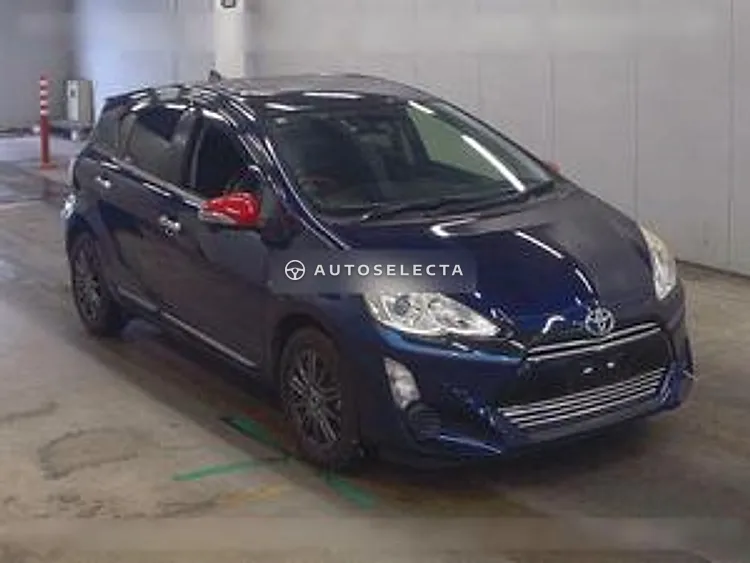 Toyota Aqua 2017, photo 1 of 1