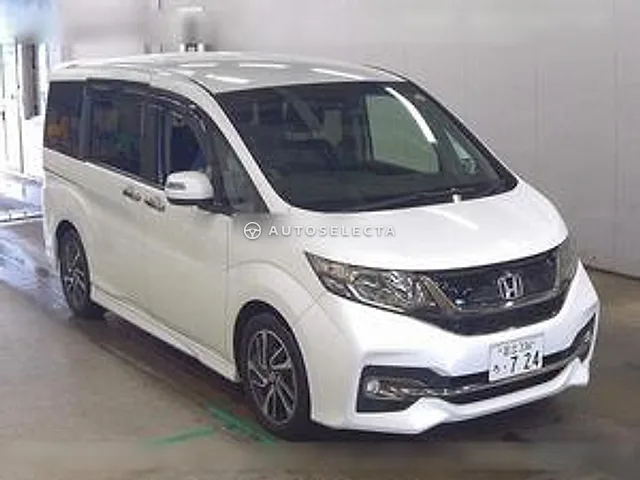 Honda Stepwgn Spada 2016, auction grade 4
