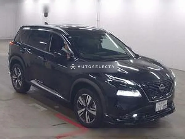 Nissan X-Trail 2024, auction grade 5
